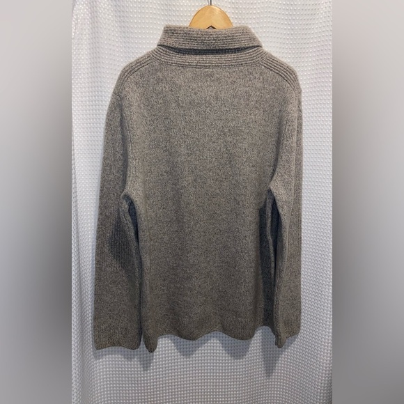 Men’s “America” Oatmeal 100% merino wool shawl collar knit sweater size XL - Picture 9 of 10